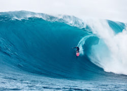 Shane Dorian and Shawn Dollar split glory at the 2013 Billabong XXL Awards Image doriantube.jpg