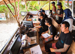 Image surfjudges.jpg