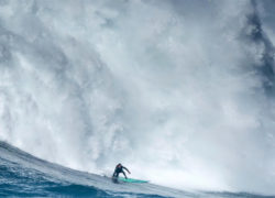 Alex Botelho rode Portugal’s "Paddle In Wave of the Year" Image alexbotelho3.jpg