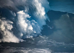 Has Maya Gabeira ridden the biggest wave ever by a woman? Image mayagabeira18.jpg