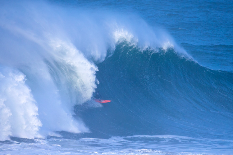 Lucas Chianca claims the 2018 Nazaré Challenge Image lucaschianca.jpg