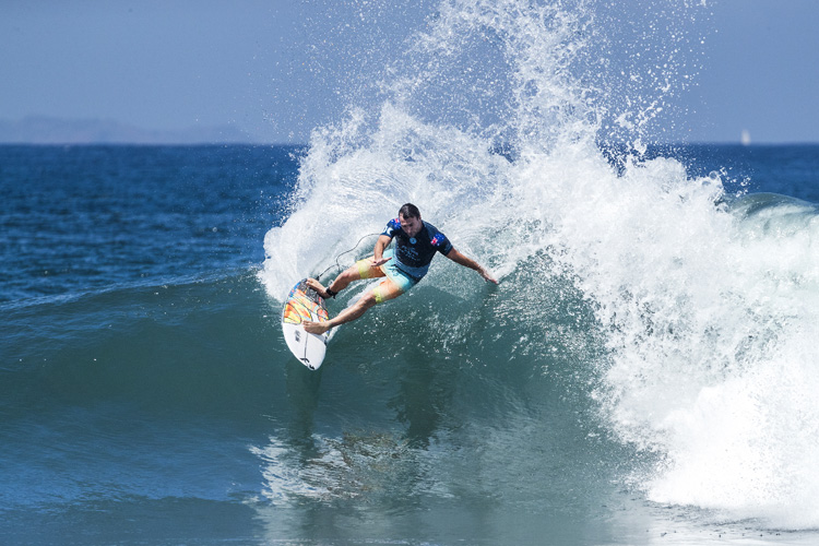 Joel Parkinson retires from pro surfing Image joelparkinson35.jpg