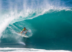 Image triplecrownofsurfingwave.jpg