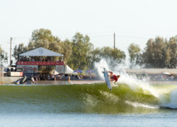 Image wavepoolair.jpg