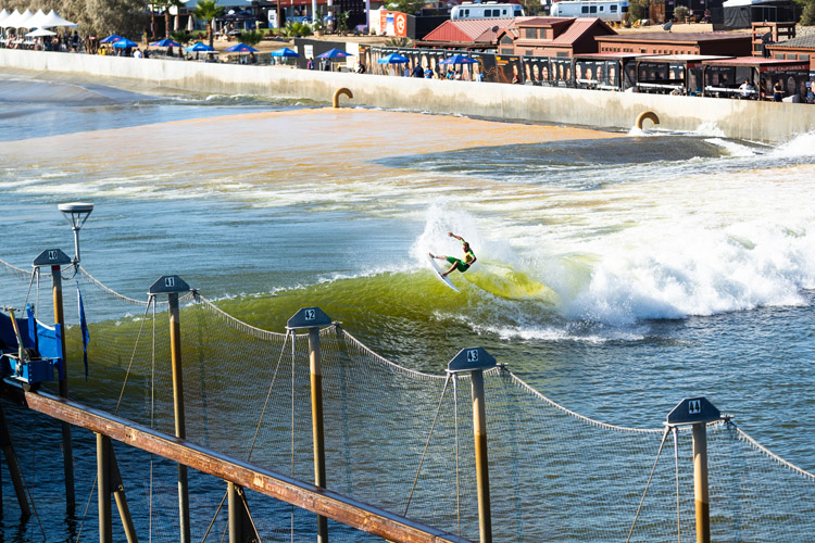 Image wavepoolsurf.jpg