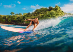 Surfing: the ballet of the waves Image femalesurfer4.jpg