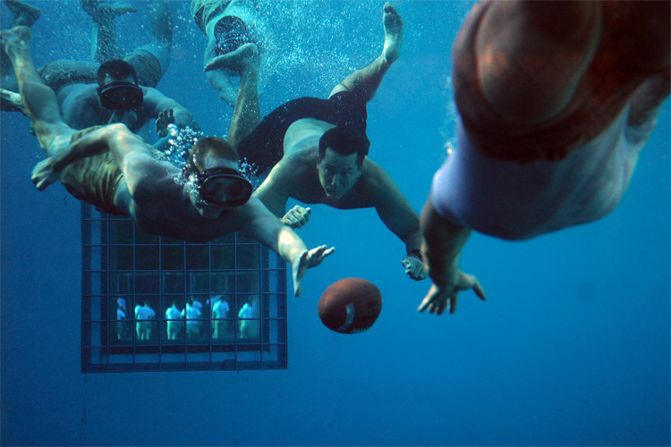 The complete list of water sports Image underwater-football.jpg