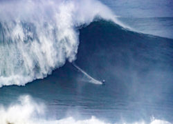 73.5 feet: Maya Gabeira sets new Guinness World Record Image maya-gabeira-world-record-wave.jpg