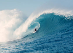 Perfection and chaos: massive swell hits Oahu’s outer reefs Image koa-rothman-oahu-outer-reefs.jpg