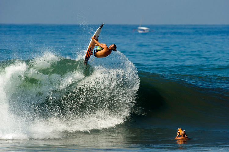 Image rodeo-flip.jpg